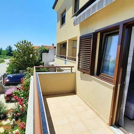 Alea Apartment